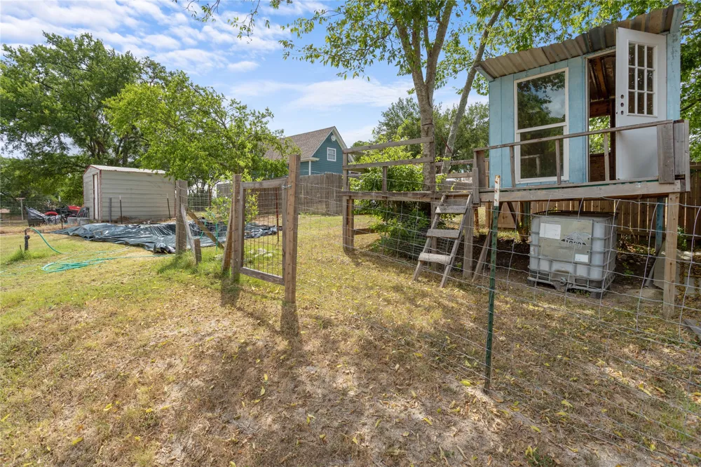 200 S Cleveland Meridian, TX 76665