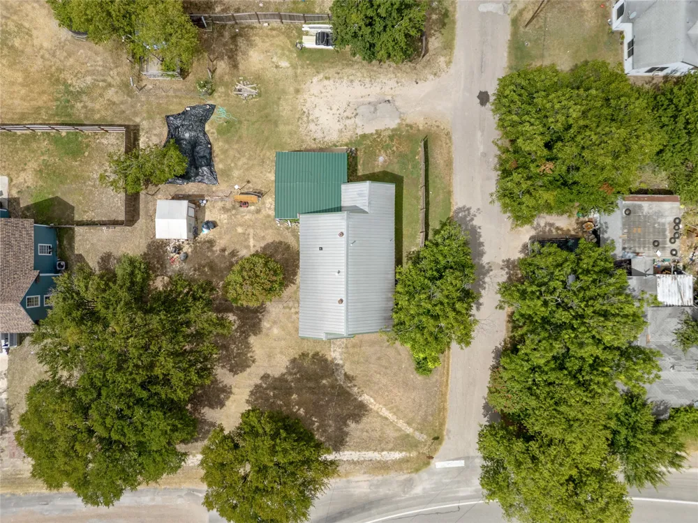 200 S Cleveland Meridian, TX 76665