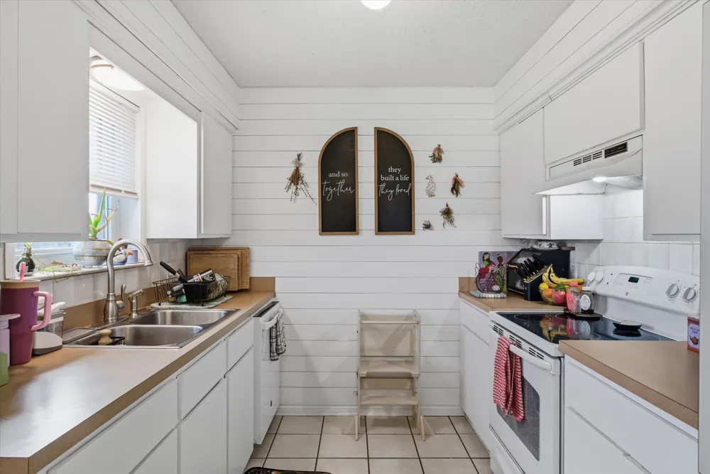 1035 Houston Street Wills Point, TX 75169