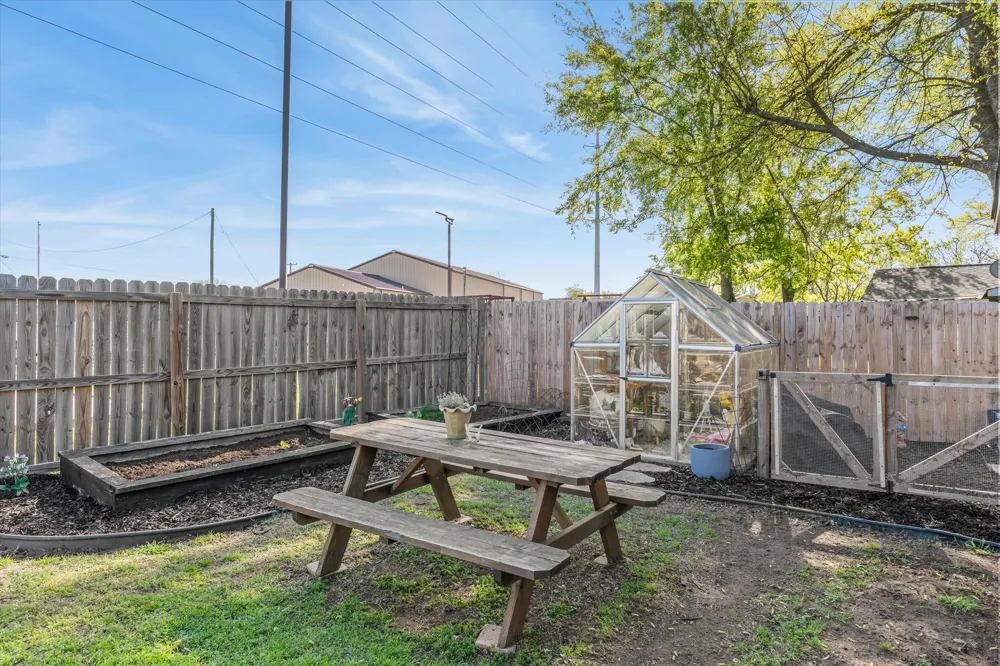 1035 Houston Street Wills Point, TX 75169