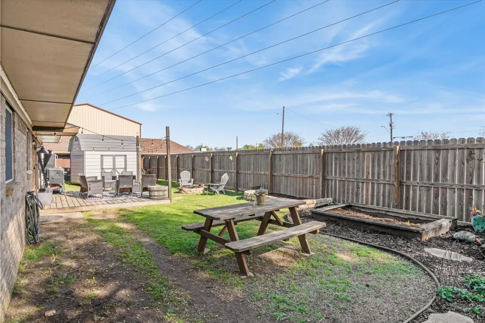 1035 Houston Street Wills Point, TX 75169