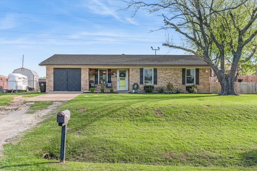 1035 Houston Street Wills Point, TX 75169