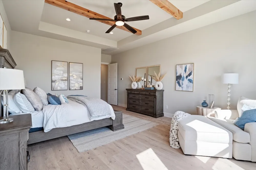 561 Royal Santana Weatherford, TX 76087