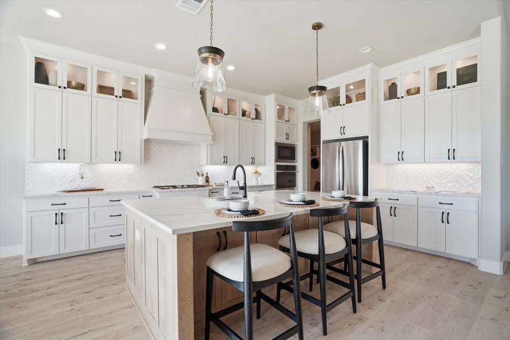 561 Royal Santana Weatherford, TX 76087