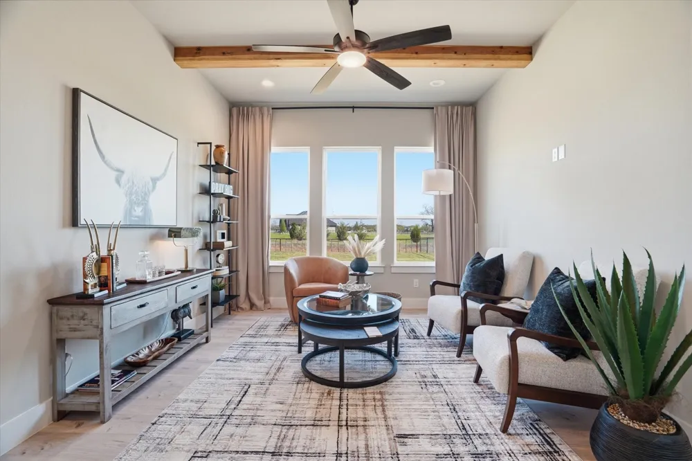 561 Royal Santana Weatherford, TX 76087