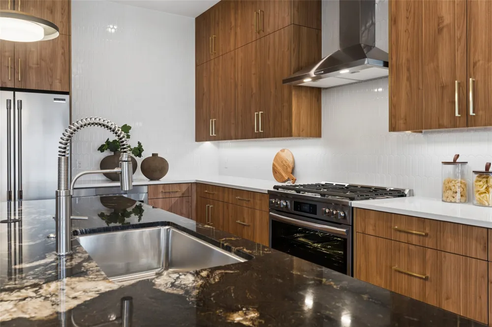 6607 Roper Street Dallas, TX 75209