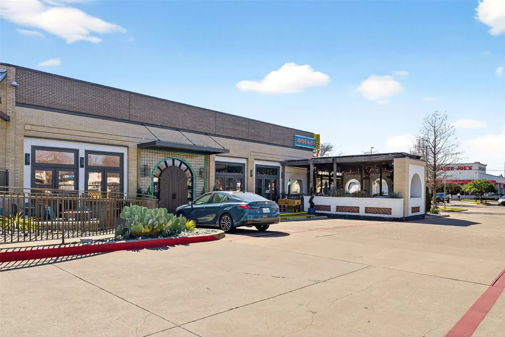 6607 Roper Street Dallas, TX 75209