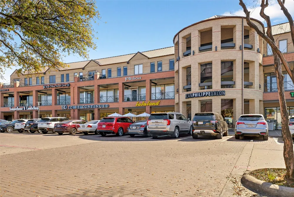6607 Roper Street Dallas, TX 75209
