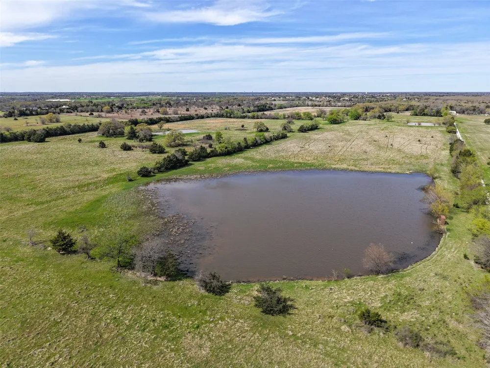 89 COUNTY ROAD 2546 Quinlan, TX 75474