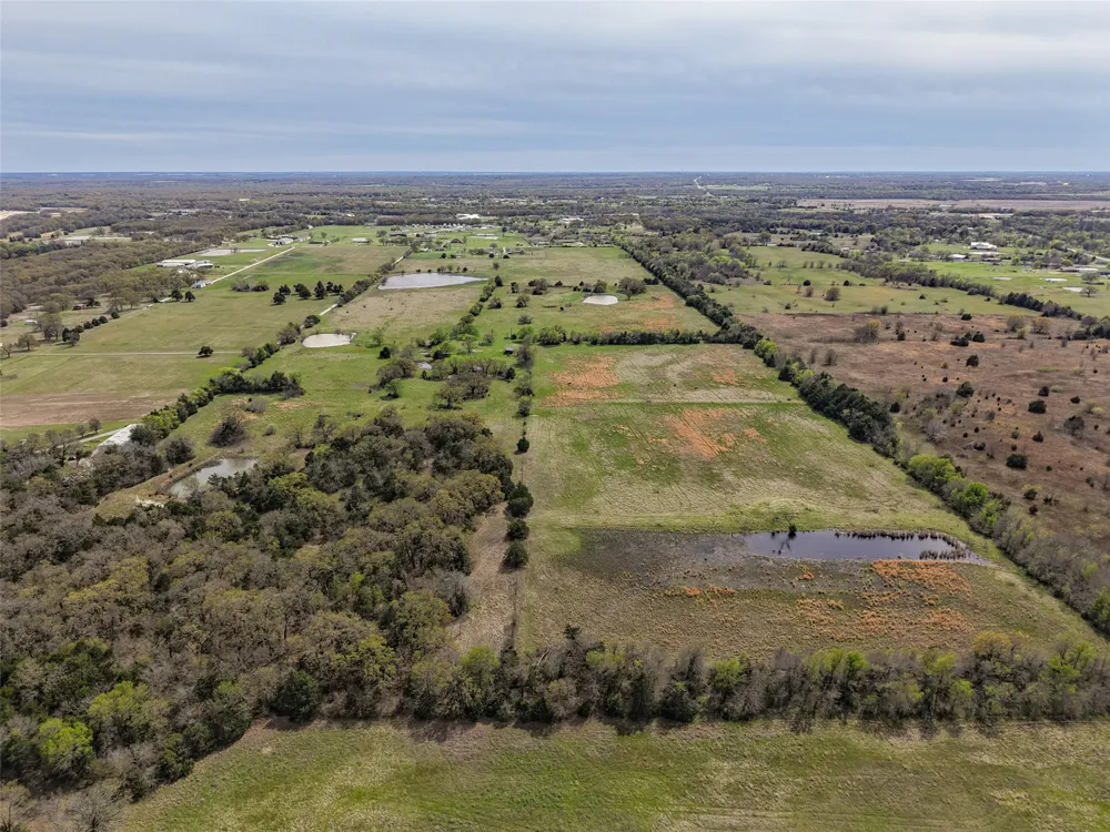 89 COUNTY ROAD 2546 Quinlan, TX 75474