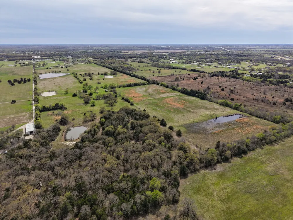 89 COUNTY ROAD 2546 Quinlan, TX 75474