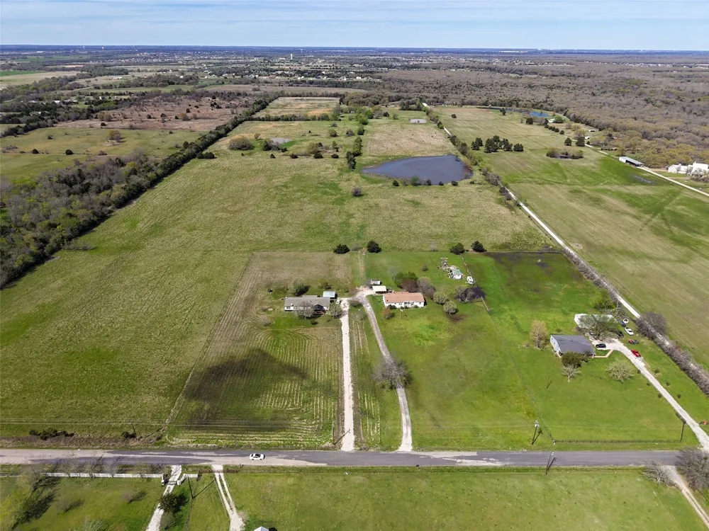 89 COUNTY ROAD 2546 Quinlan, TX 75474