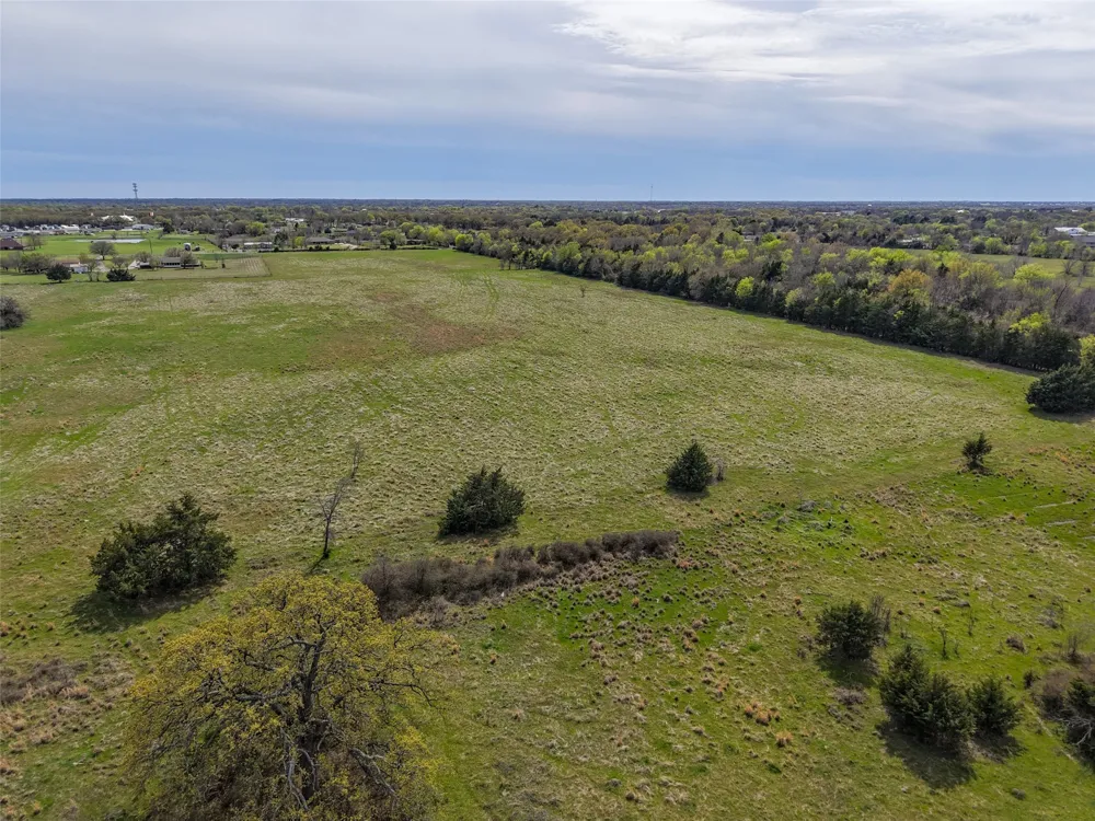 89 COUNTY ROAD 2546 Quinlan, TX 75474