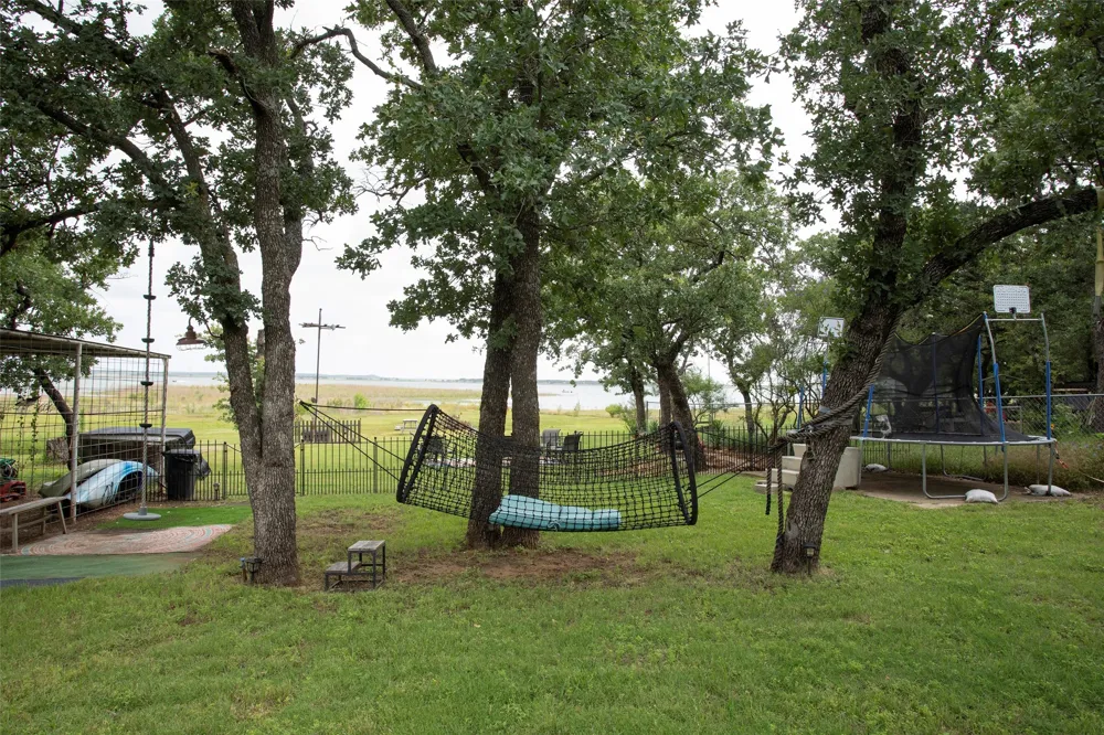 10234 County Road 198 Breckenridge, TX 76424