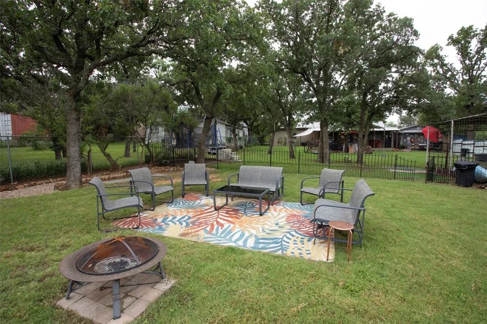 10234 County Road 198 Breckenridge, TX 76424