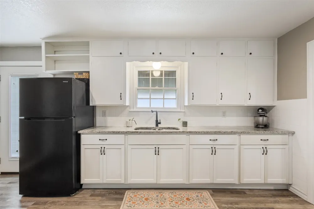 1206 Ashleman Street Bellmead, TX 76705