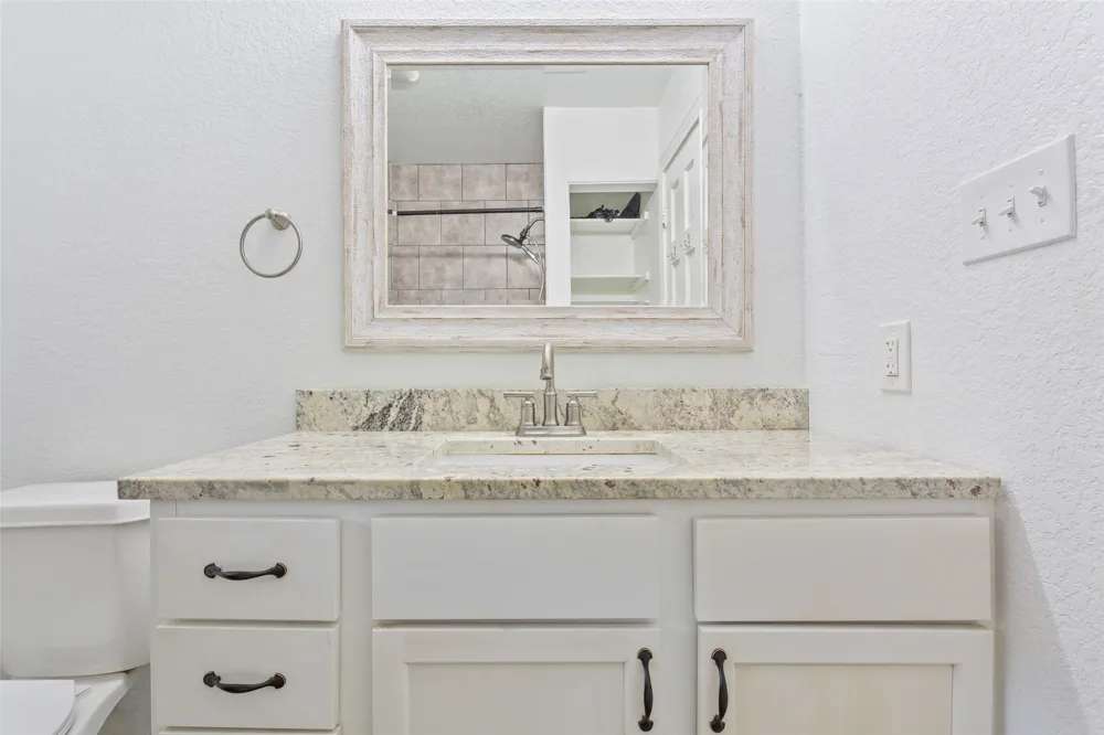 1206 Ashleman Street Bellmead, TX 76705
