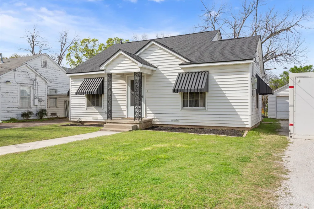 1206 Ashleman Street Bellmead, TX 76705