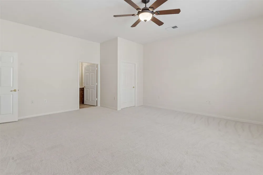 379 Southern Hills Drive Fairview, TX 75069