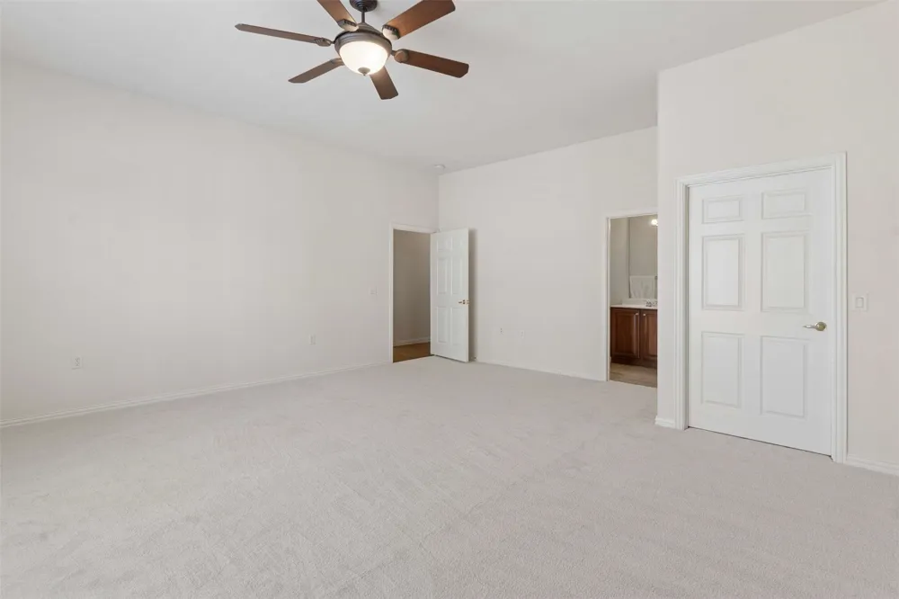 379 Southern Hills Drive Fairview, TX 75069