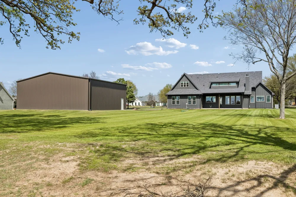 366 Private Road 7005 Edgewood, TX 75117