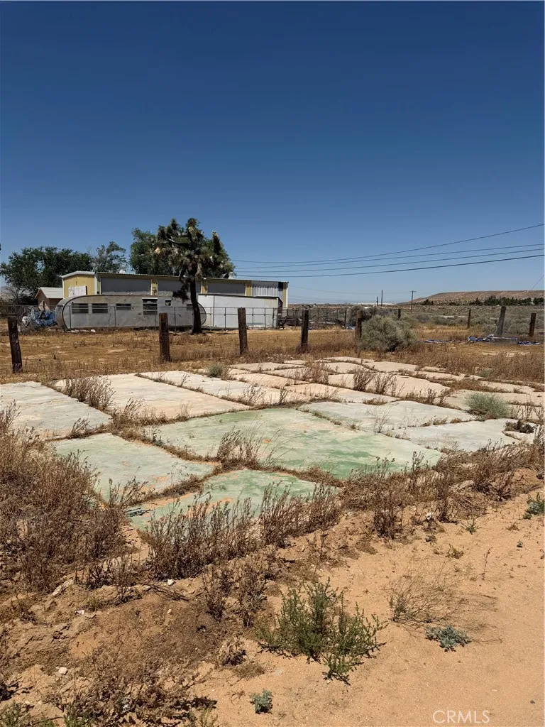 26081 20 Mule Team Boron, CA 93516