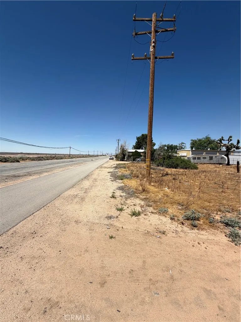 26081 20 Mule Team Boron, CA 93516
