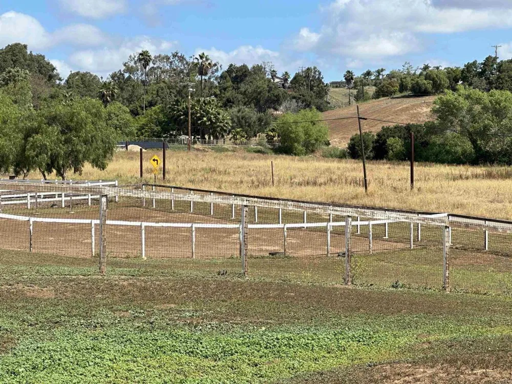 2357 Via Monserate Fallbrook, CA 92084
