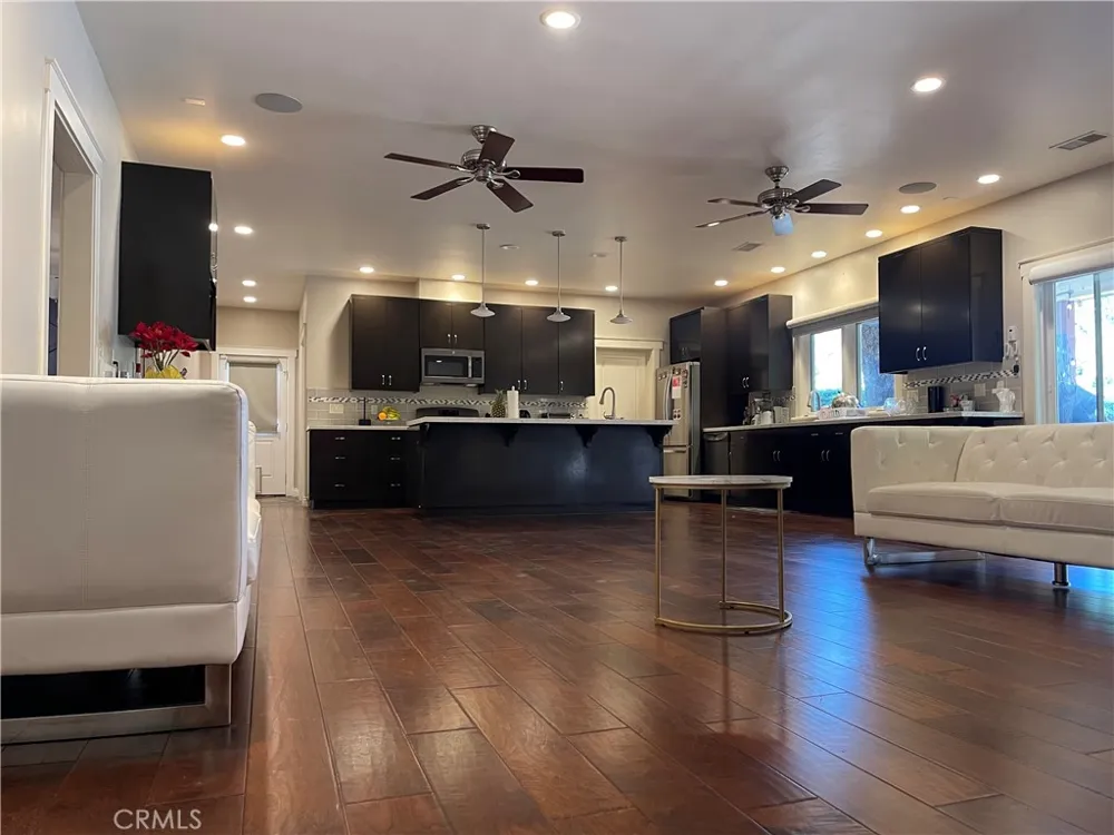 17183 Sunburst Sherwood Forest, CA 91325