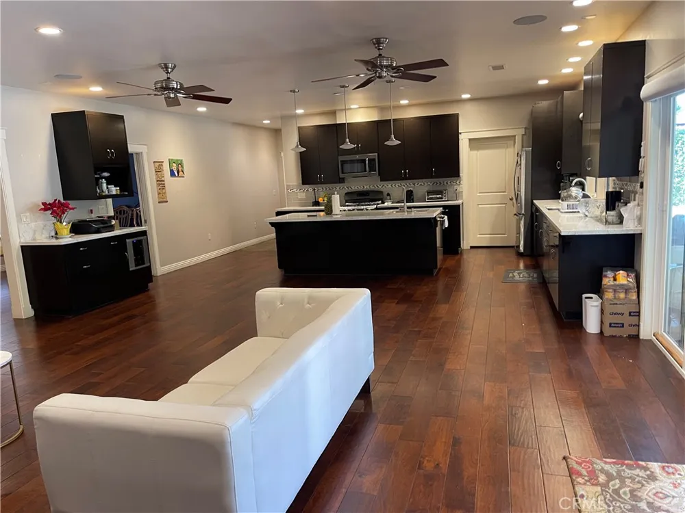 17183 Sunburst Sherwood Forest, CA 91325
