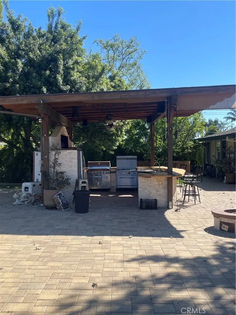 17183 Sunburst Sherwood Forest, CA 91325