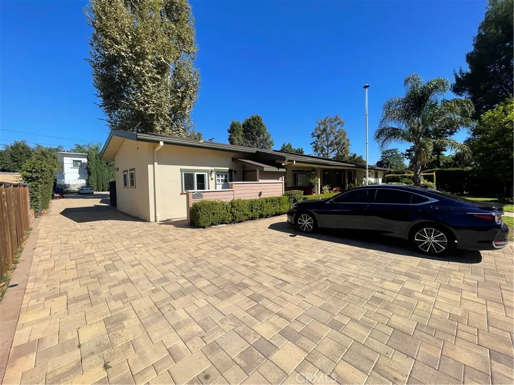 17183 Sunburst Sherwood Forest, CA 91325
