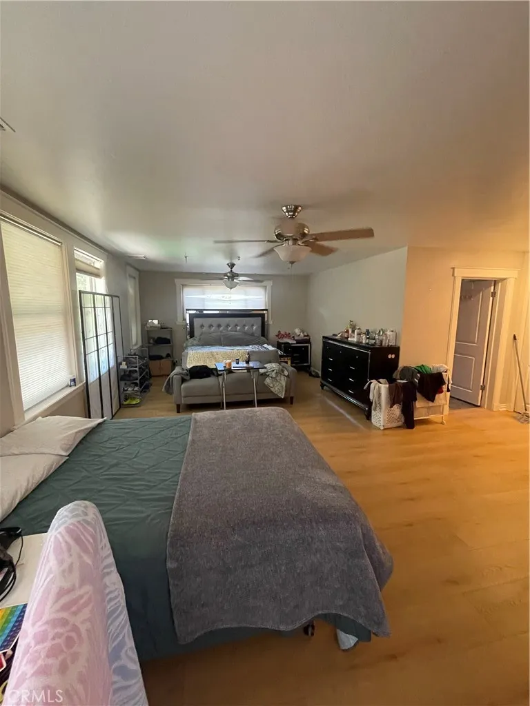 17183 Sunburst Sherwood Forest, CA 91325