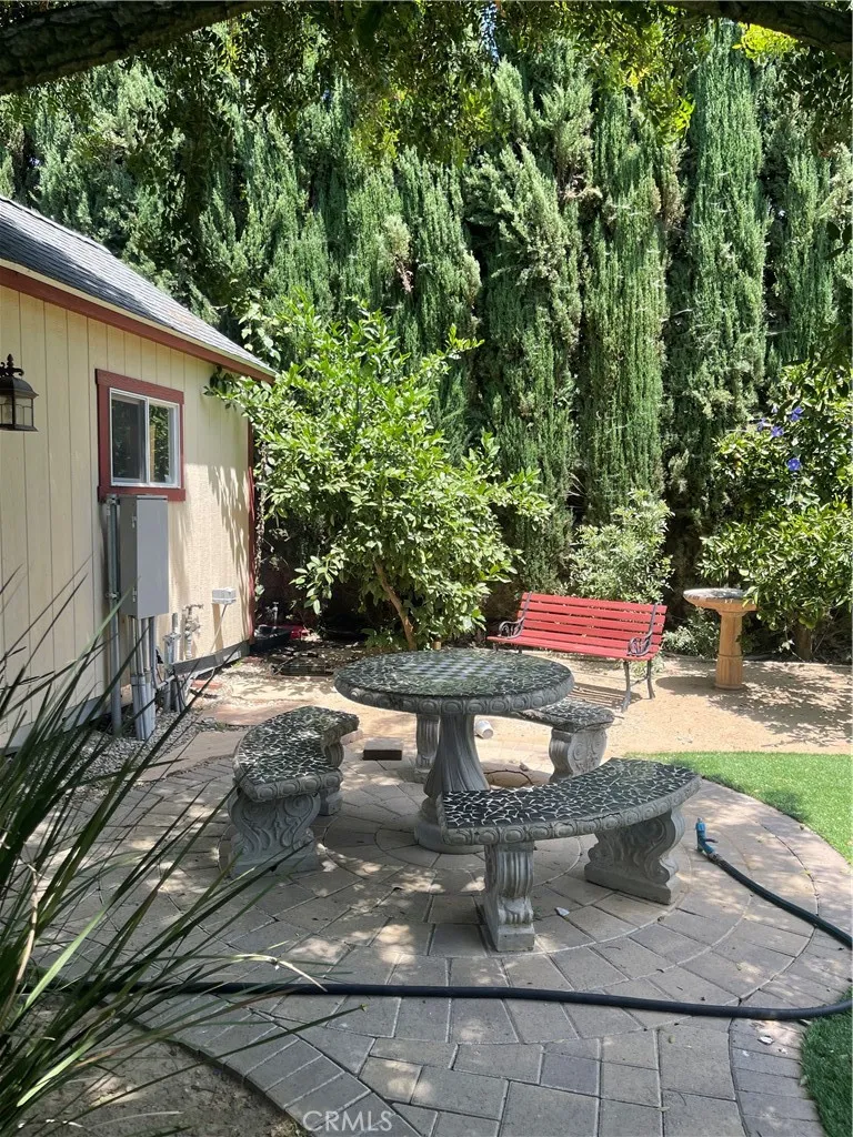 17183 Sunburst Sherwood Forest, CA 91325
