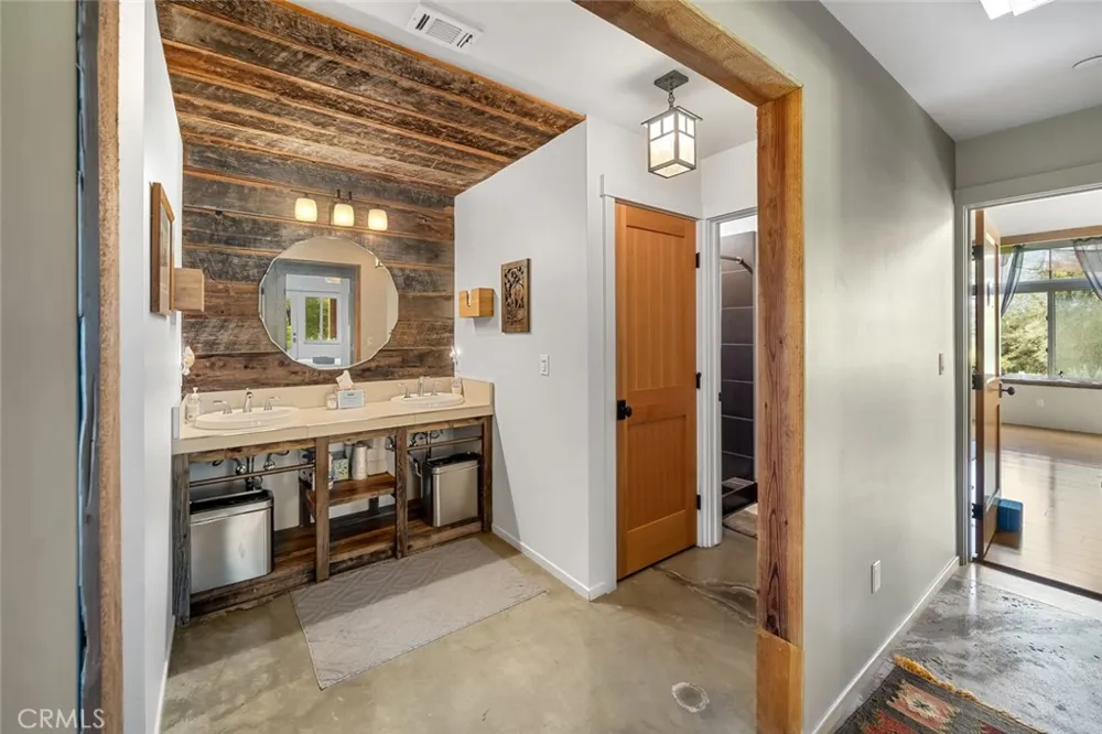 6790 W Pozo Santa Margarita, CA 93453