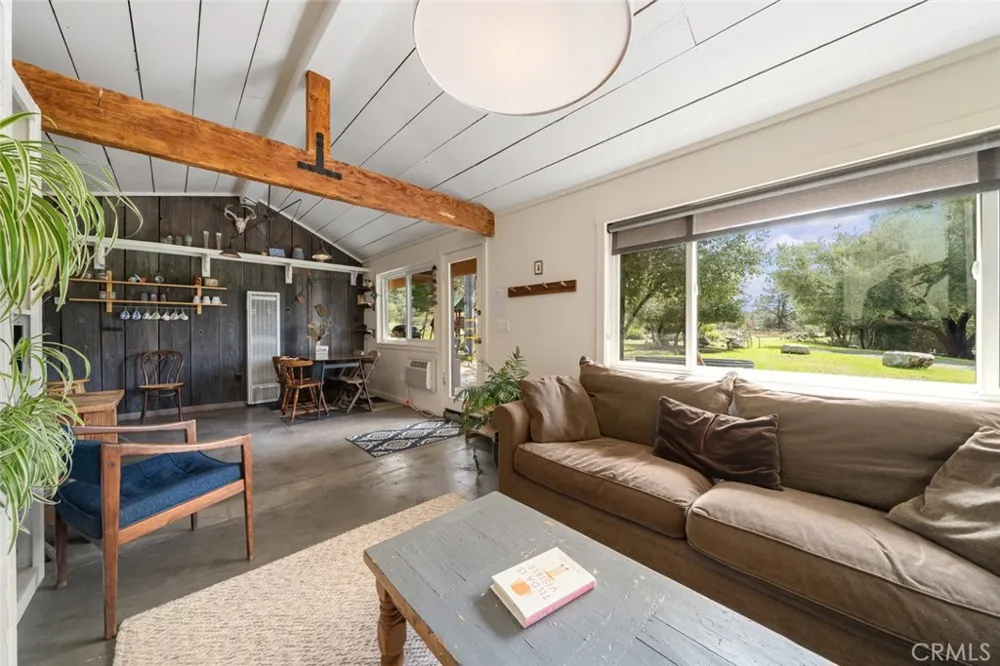 6790 W Pozo Santa Margarita, CA 93453