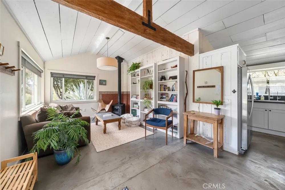 6790 W Pozo Santa Margarita, CA 93453