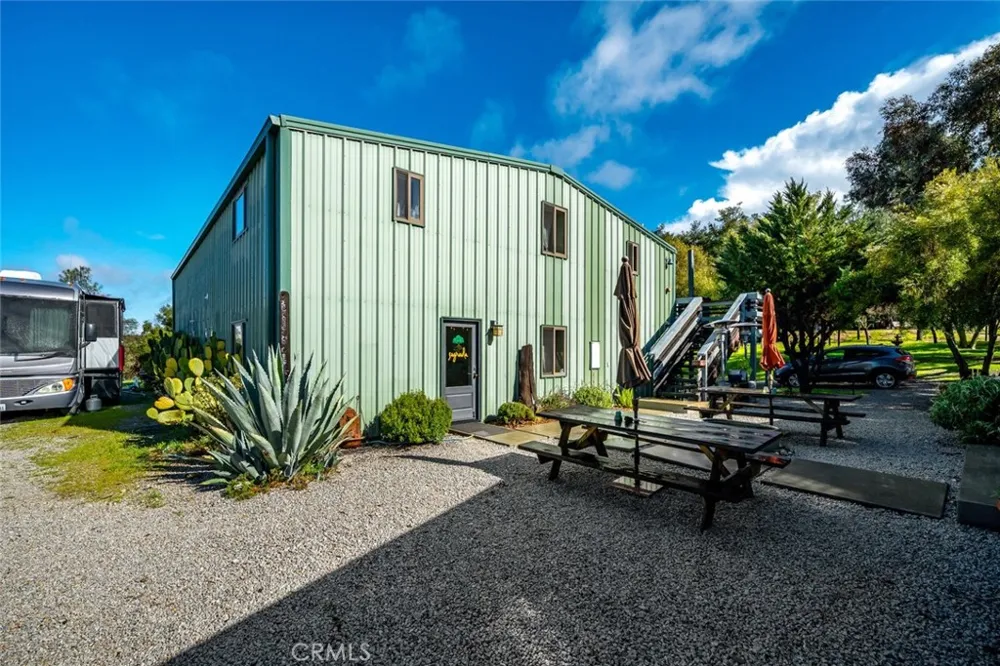 6790 W Pozo Santa Margarita, CA 93453