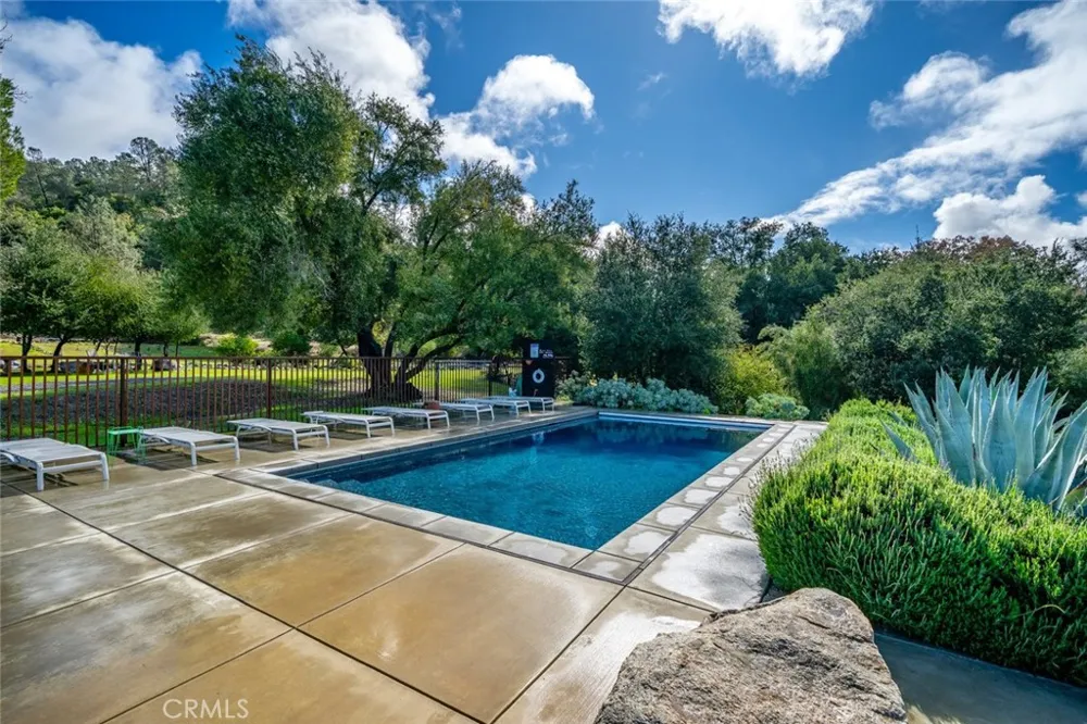 6790 W Pozo Santa Margarita, CA 93453