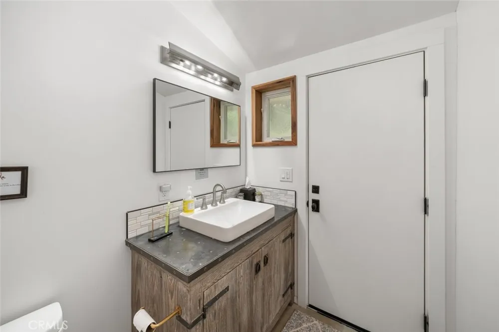6790 W Pozo Santa Margarita, CA 93453