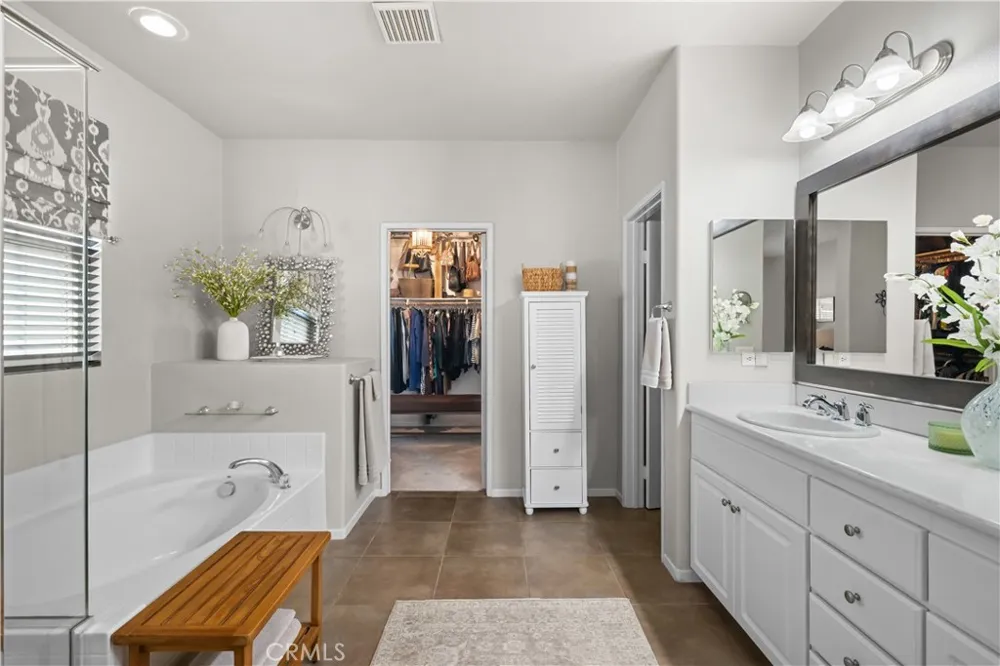15752 Agave Chino, CA 91708
