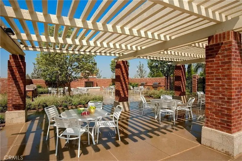 15752 Agave Chino, CA 91708