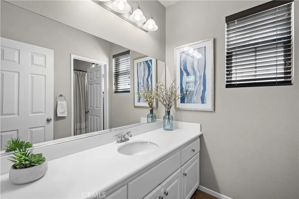 15752 Agave Chino, CA 91708
