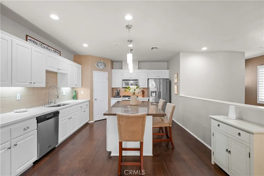 15752 Agave Chino, CA 91708