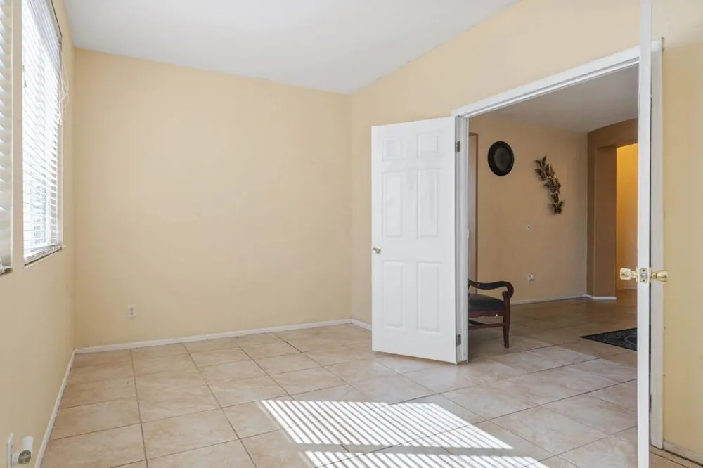 37930 Banbury Street Indio, CA 92203