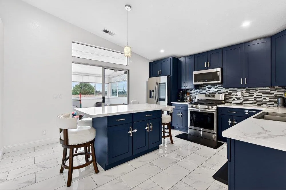 225 Kimberly Watsonville, CA 95076