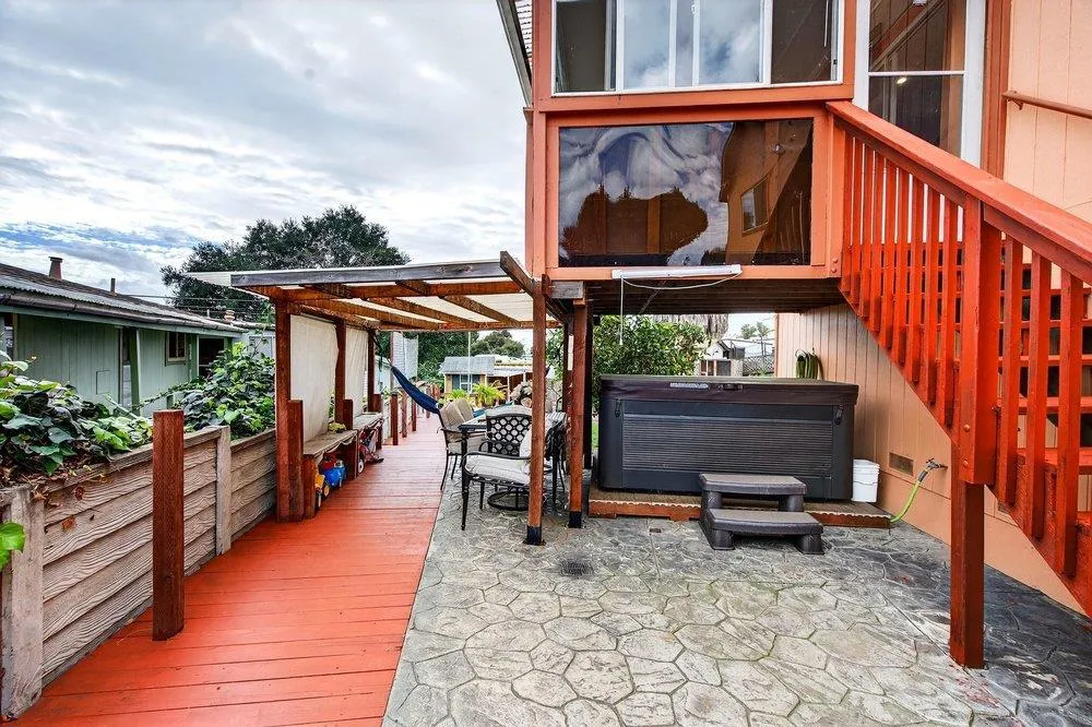 225 Kimberly Watsonville, CA 95076