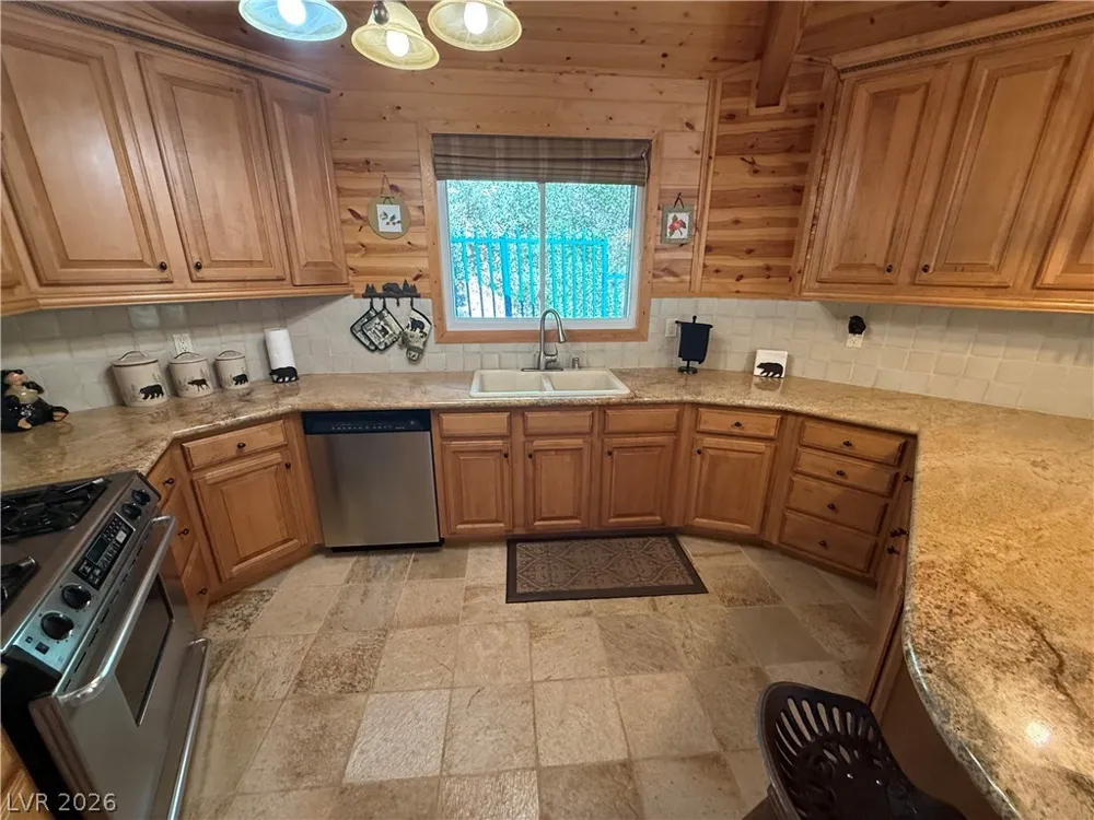 310 Echo Road Mount Charleston, NV 89124