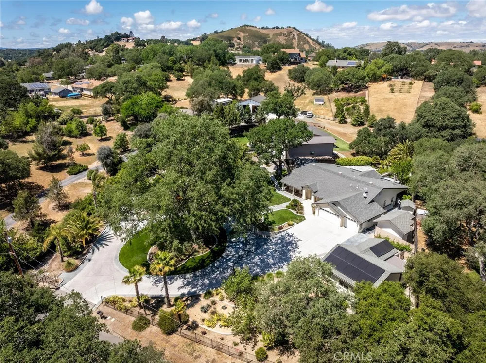9071 Palomar Avenue Atascadero, CA 93422