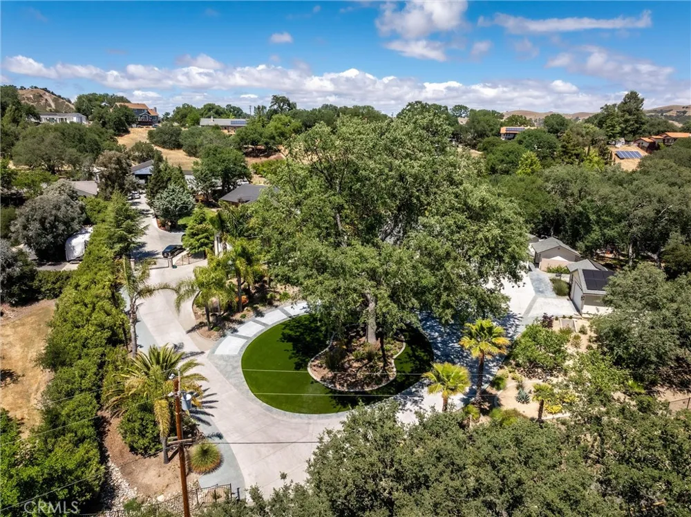 9071 Palomar Avenue Atascadero, CA 93422